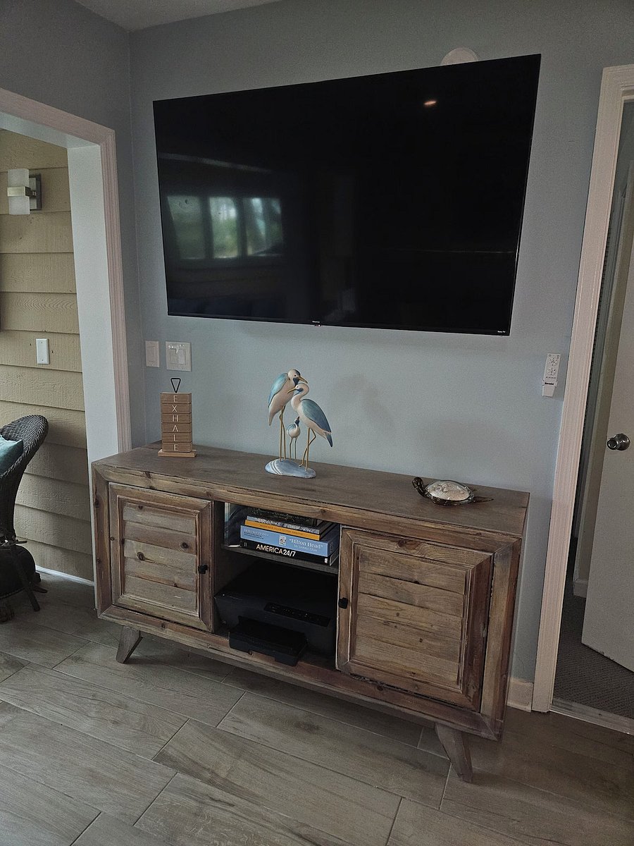 Furnished Finder property 1057338_1 photo 3