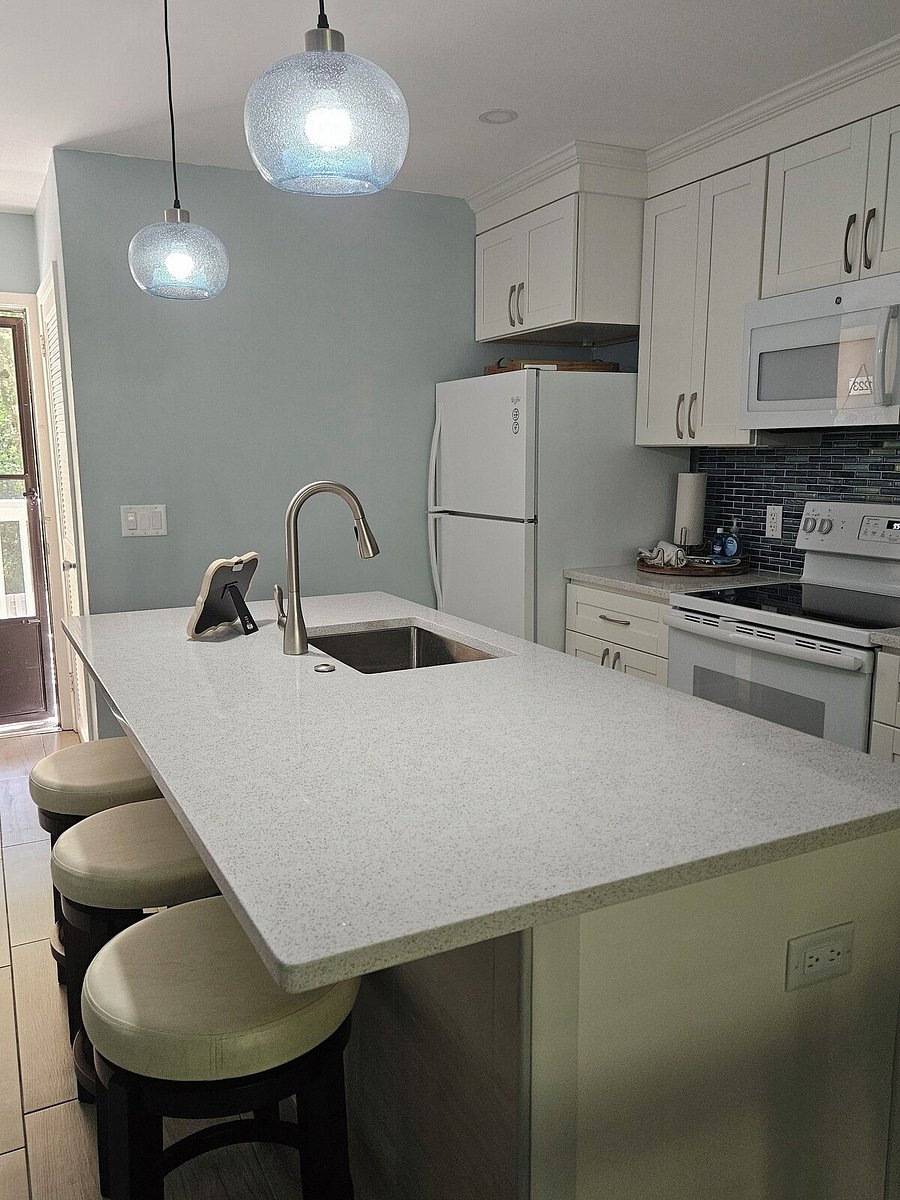 Furnished Finder property 1057338_1 photo 10