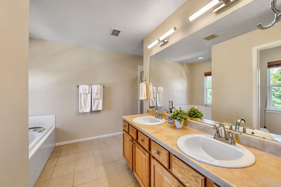 Furnished Finder property 1057349_1 photo 19