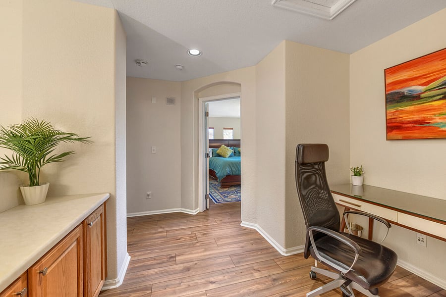 Furnished Finder property 1057349_1 photo 15