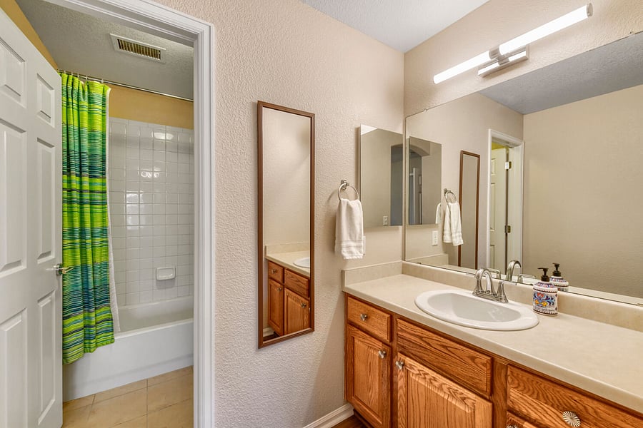 Furnished Finder property 1057349_1 photo 26