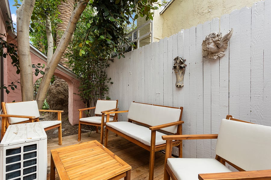 Furnished Finder property 1057352_1 photo 14