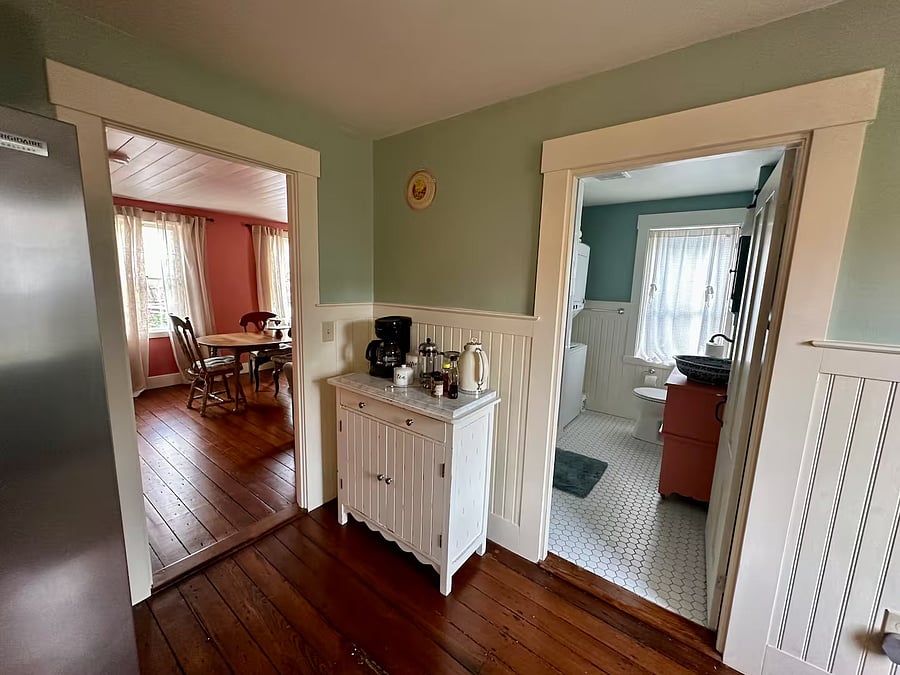 Furnished Finder property 1057354_1 photo 8