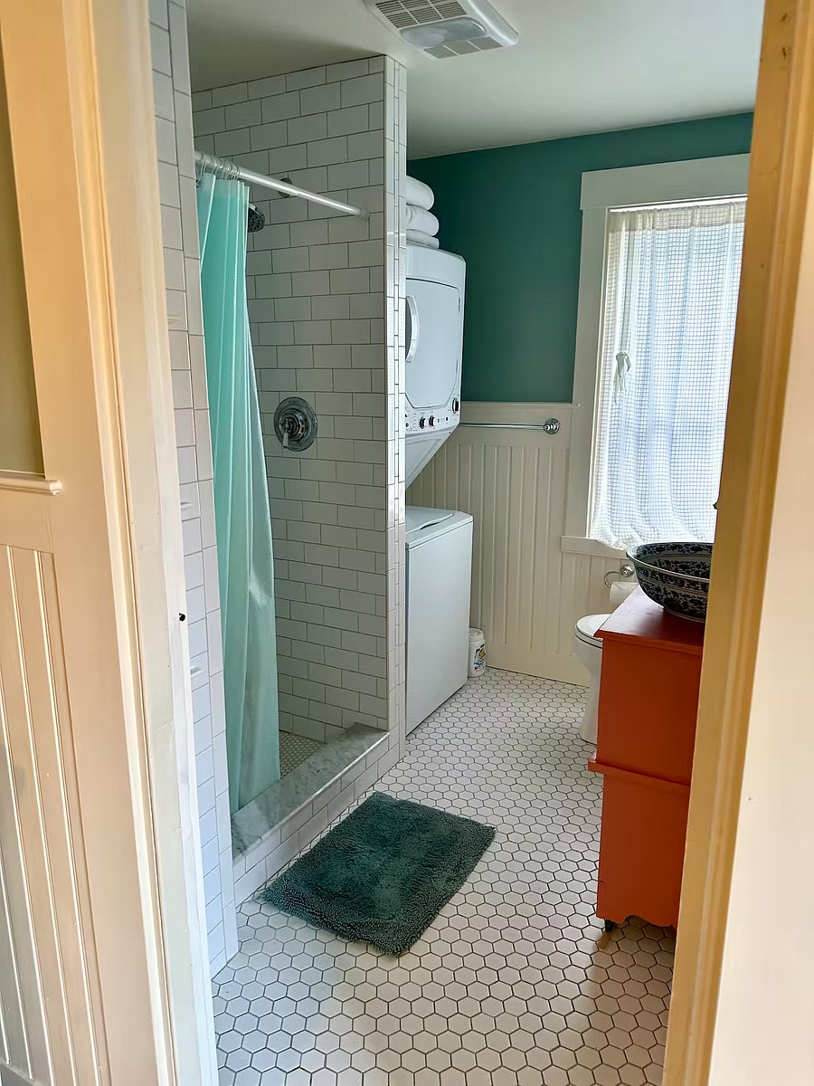 Furnished Finder property 1057354_1 photo 22