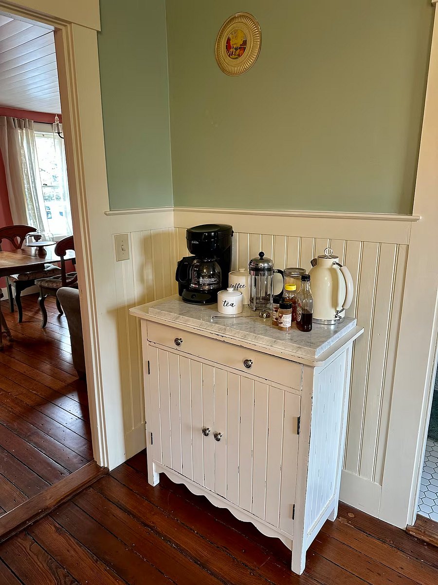 Furnished Finder property 1057354_1 photo 9
