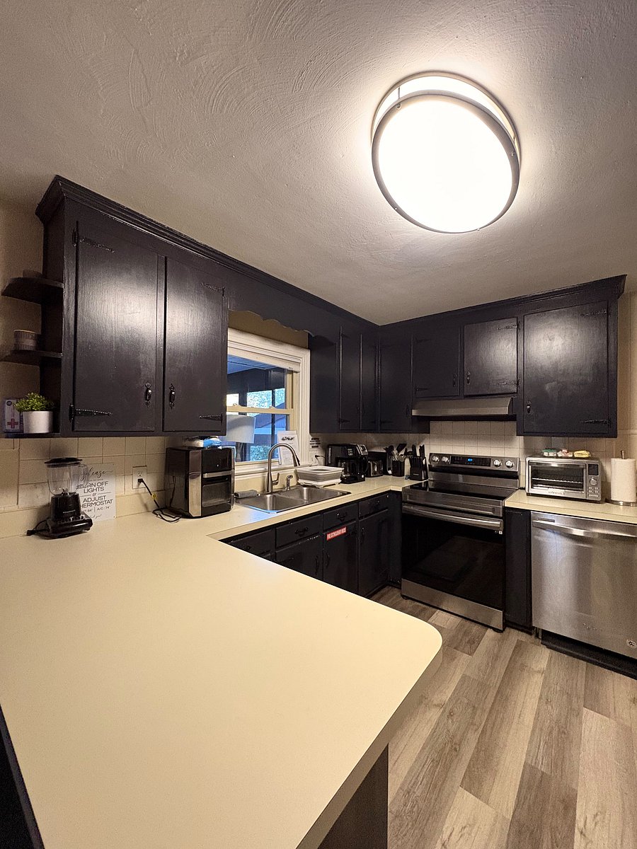 Furnished Finder property 1057368_1 photo 10
