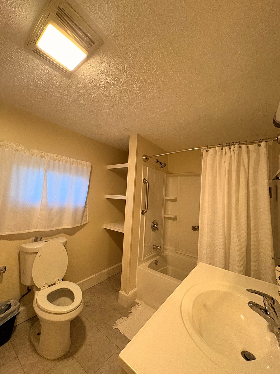 Furnished Finder property 1057368_1 photo 4