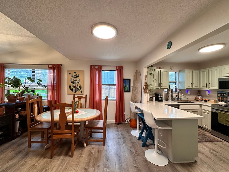 Kitchen and dining area