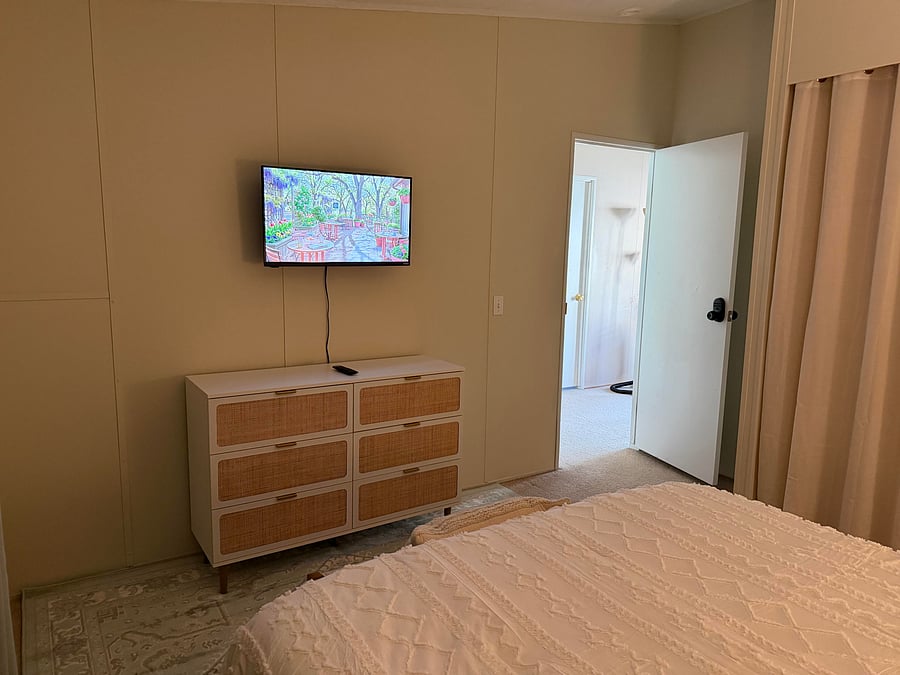 Furnished Finder property 1057381_1 photo 3