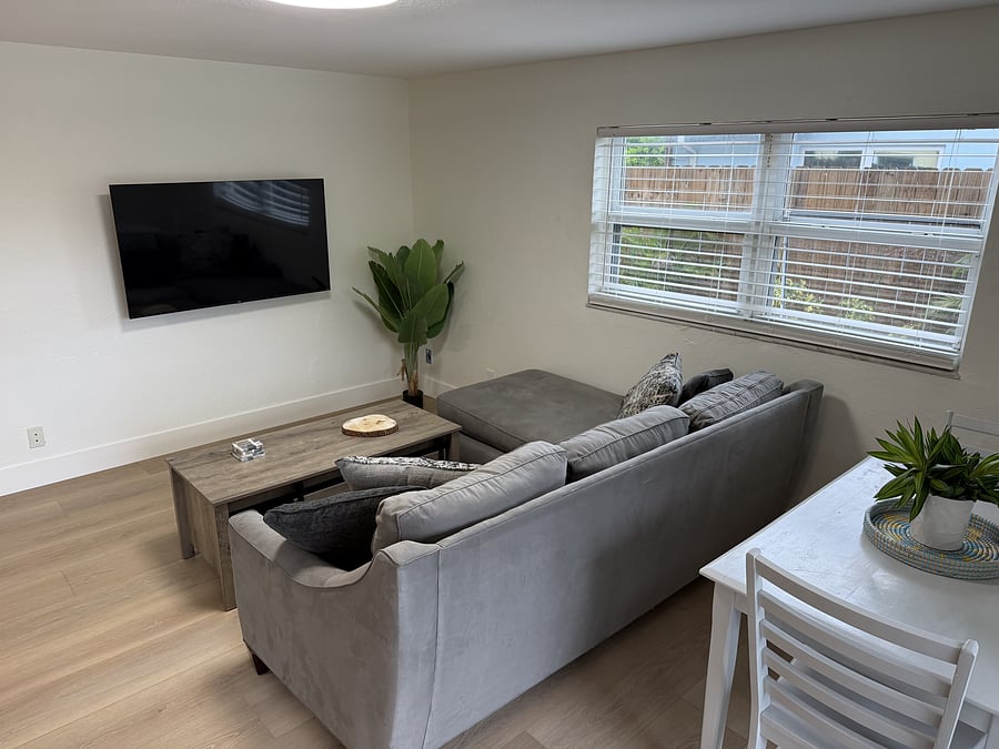 Furnished Finder property 1057419_1 photo 8