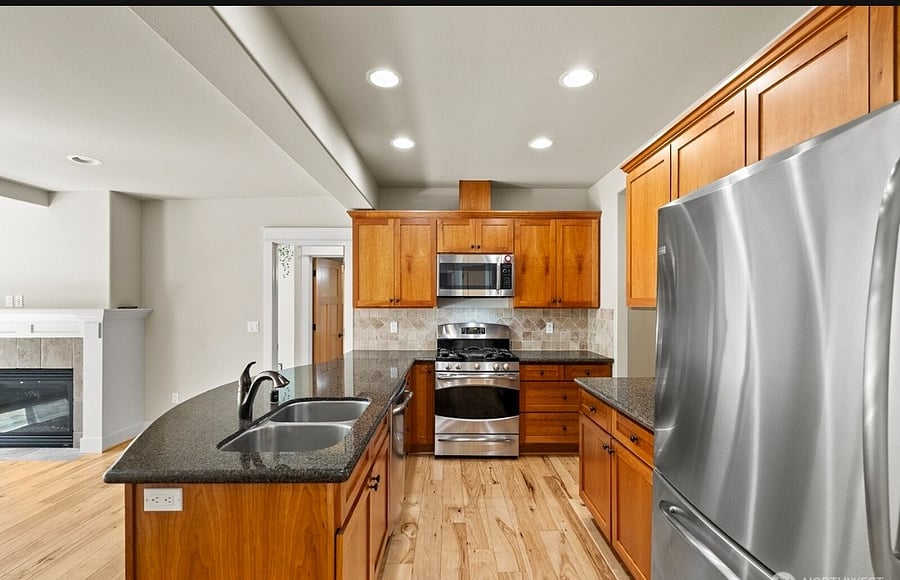 Furnished Finder property 1057422_1 photo 11