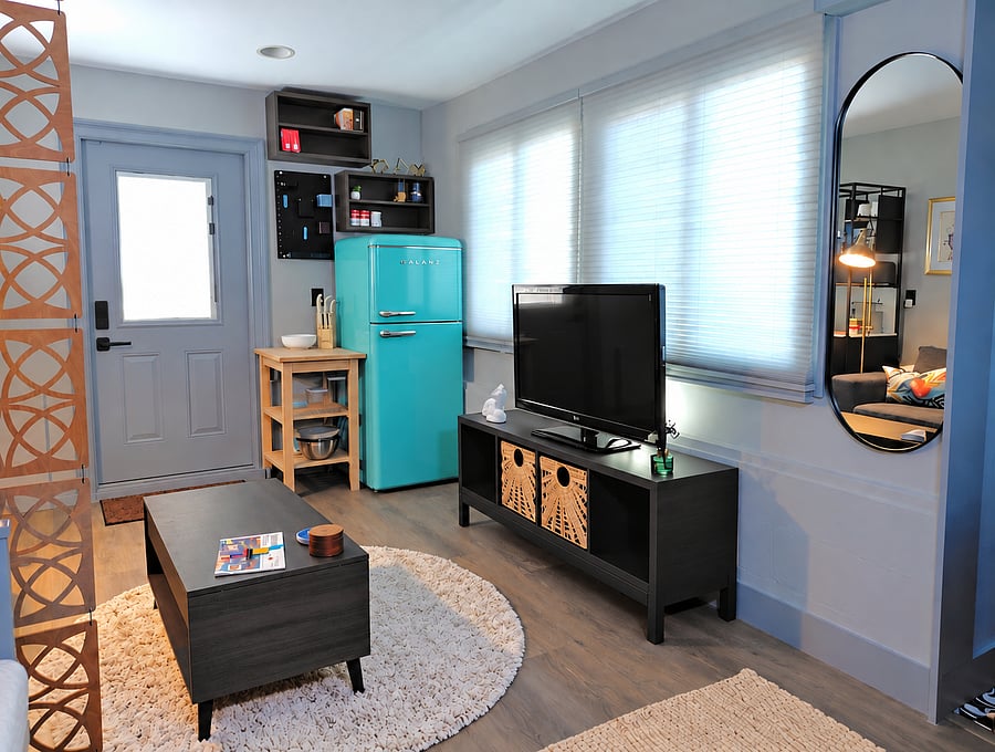 Entertainment - 42" TV with Firestick for streaming; fast Fiber 500 Wi-Fi internet on a secure mesh network for enhanced security. Cordless day/night cellular shades allow easy control of light & privacy, creating an ideal retreat after a busy workday.