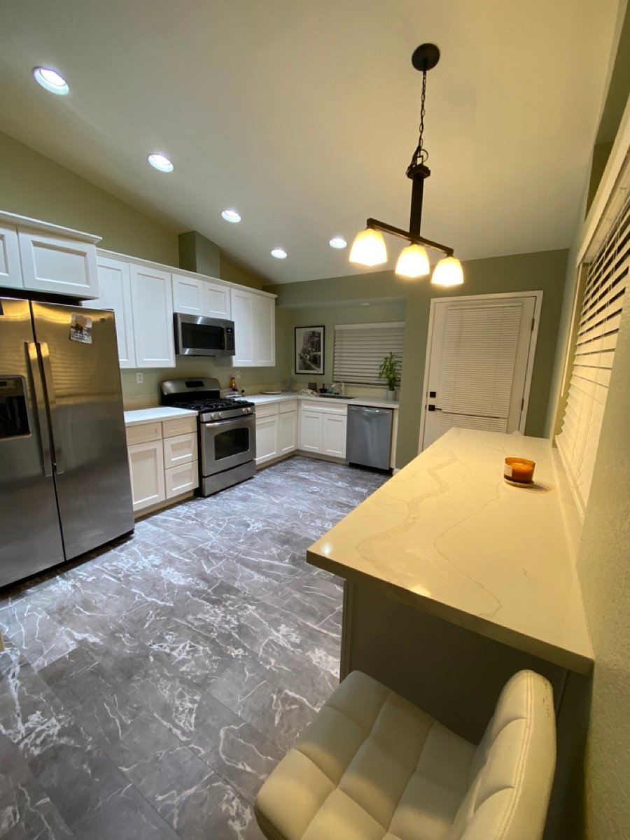 Furnished Finder property 1057445_1 photo 4