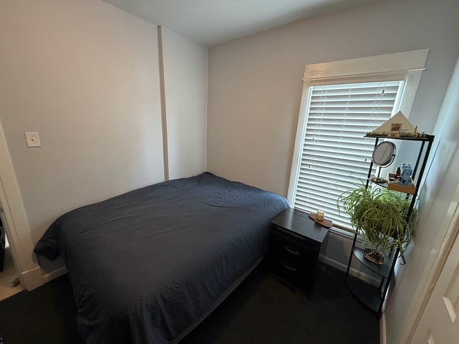 Second bedroom