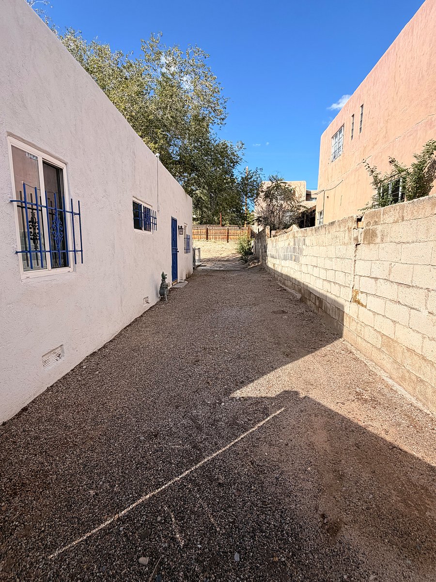 Furnished Finder property 1057452_1 photo 15