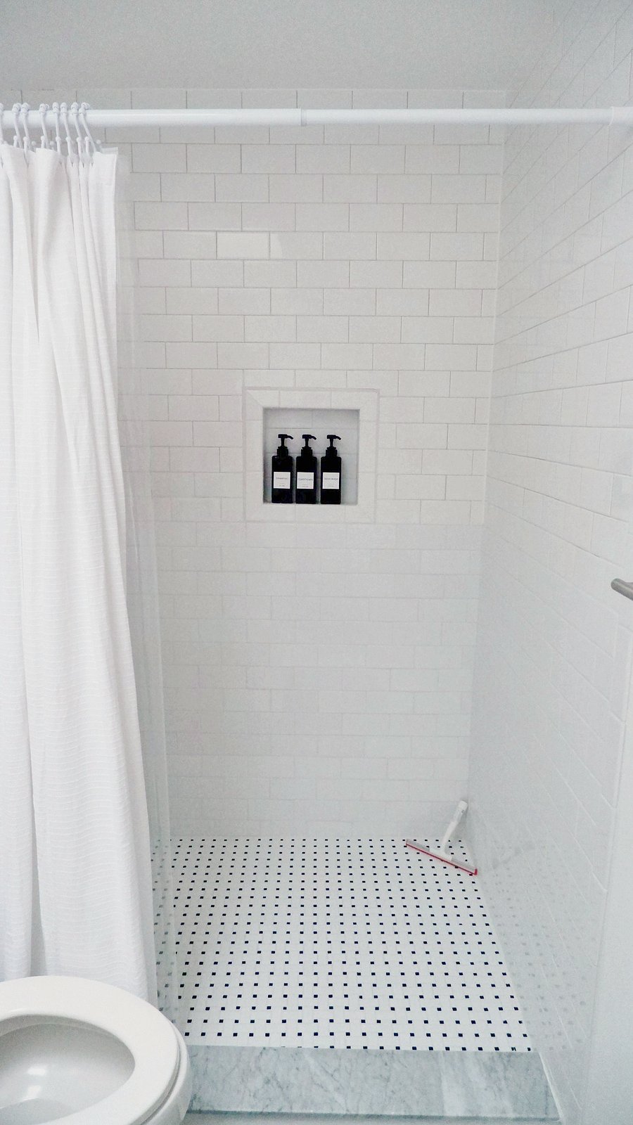 Furnished Finder property 1057460_1 photo 16