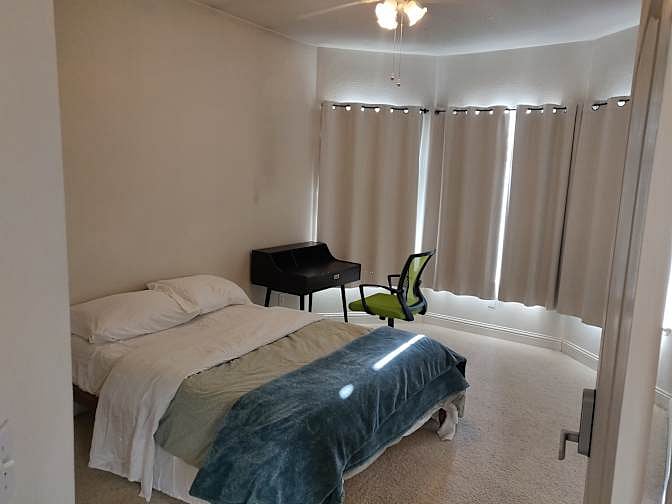 Furnished Finder property 1057461_1 photo 3