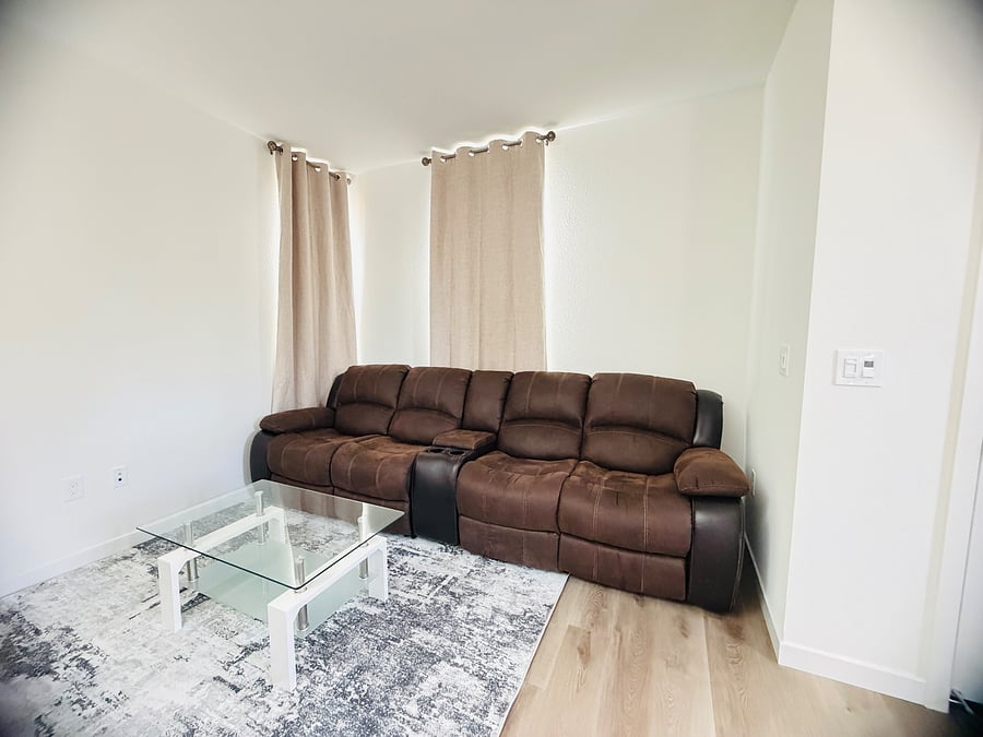 Furnished Finder property 1057465_1 photo 3