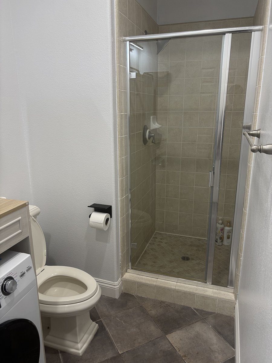 Furnished Finder property 1057468_1 photo 8