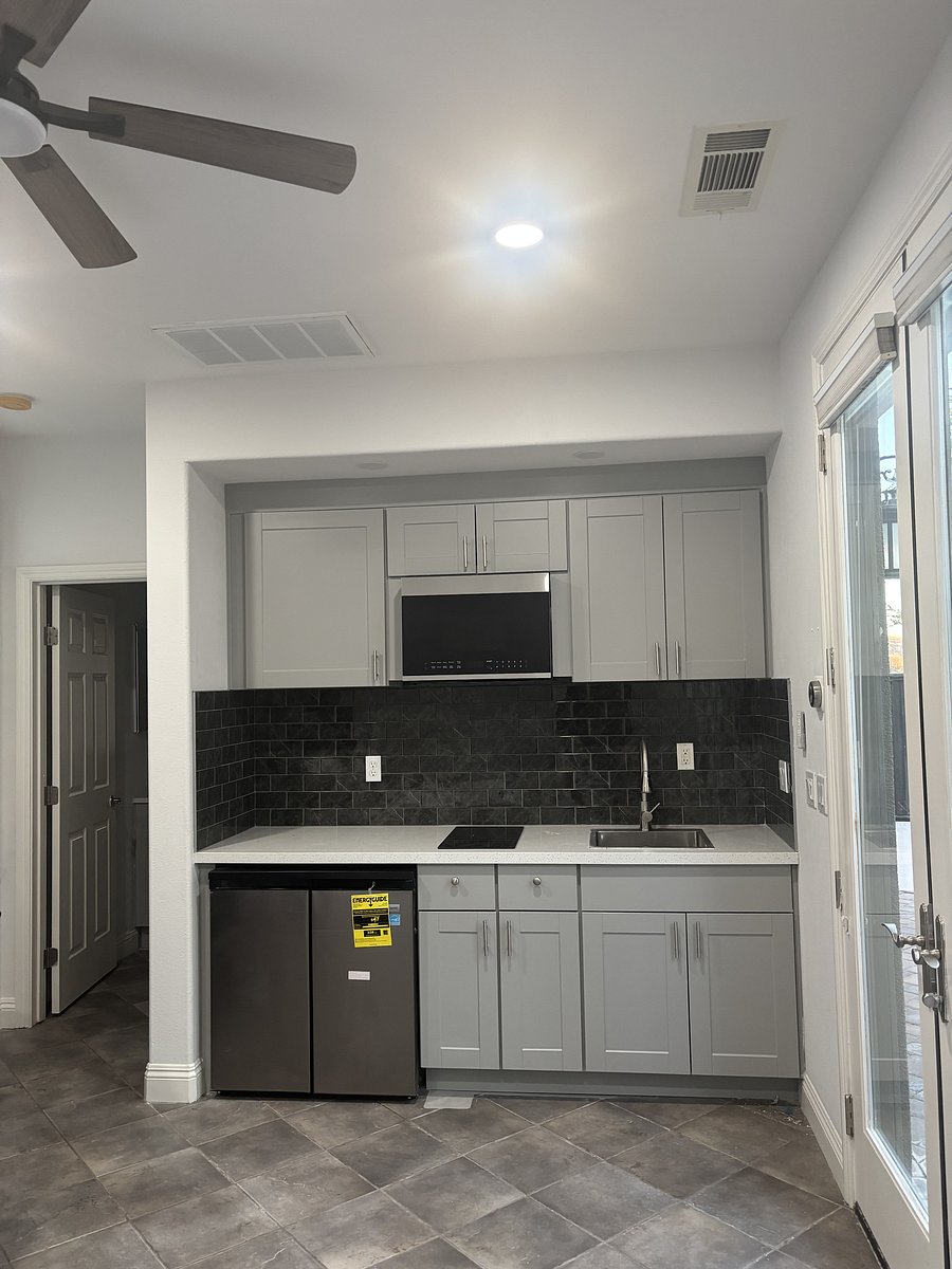 Furnished Finder property 1057468_1 photo 5