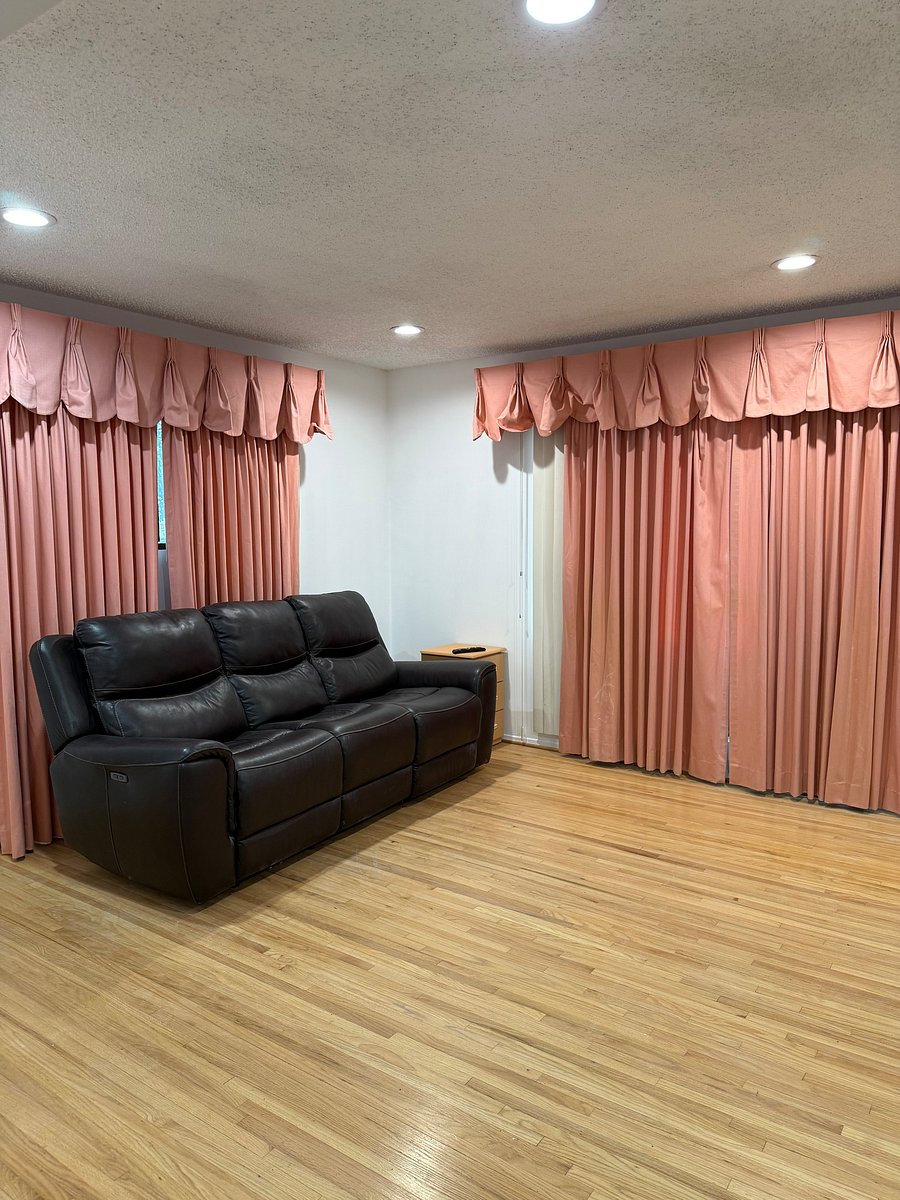 Furnished Finder property 1057476_1 photo 3
