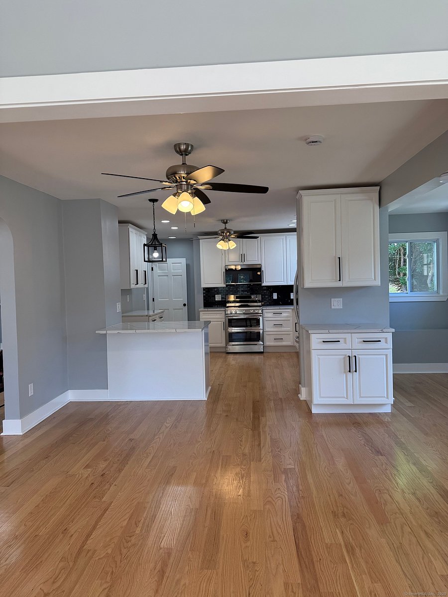 Furnished Finder property 1057486_1 photo 11