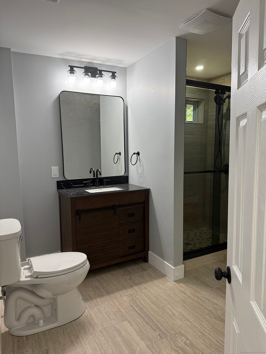 Furnished Finder property 1057486_1 photo 3