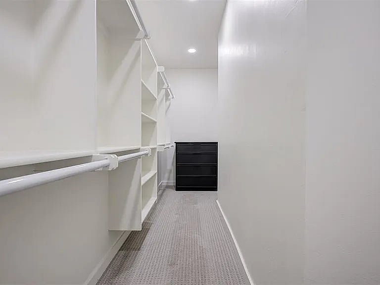 Furnished Finder property 1057493_1 photo 7