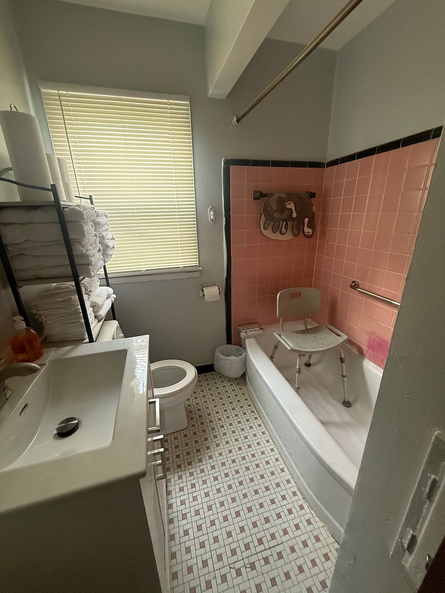 Furnished Finder property 1057541_1 photo 12