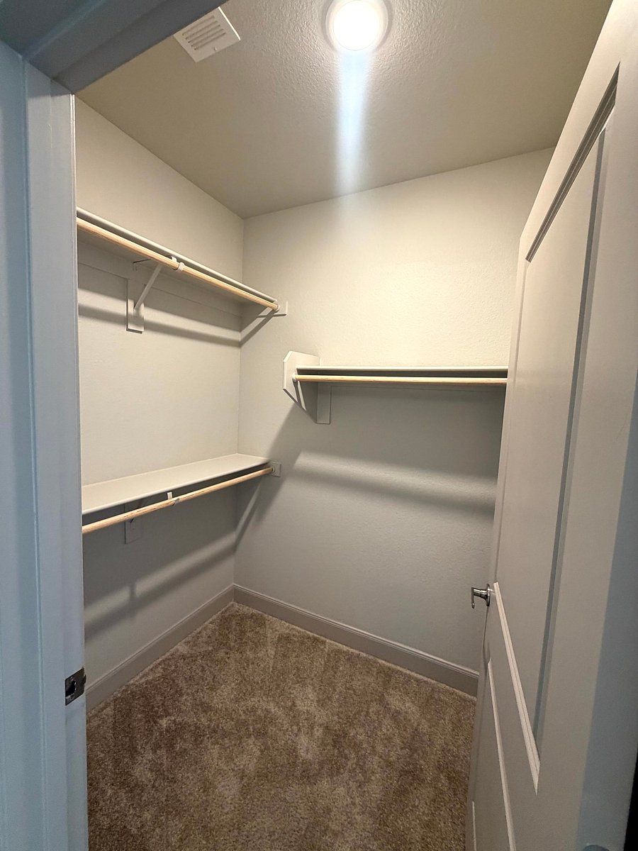 Furnished Finder property 1057567_1 photo 8