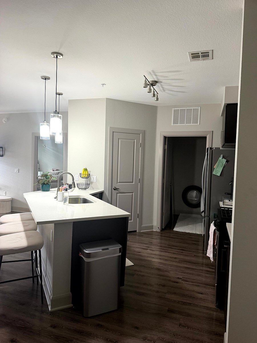 Furnished Finder property 1057567_1 photo 11