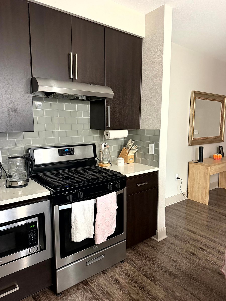 Furnished Finder property 1057567_1 photo 10