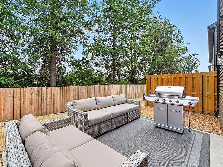 Furnished Finder property 1057590_1 photo 19
