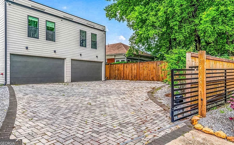 Furnished Finder property 1057613_1 photo 3