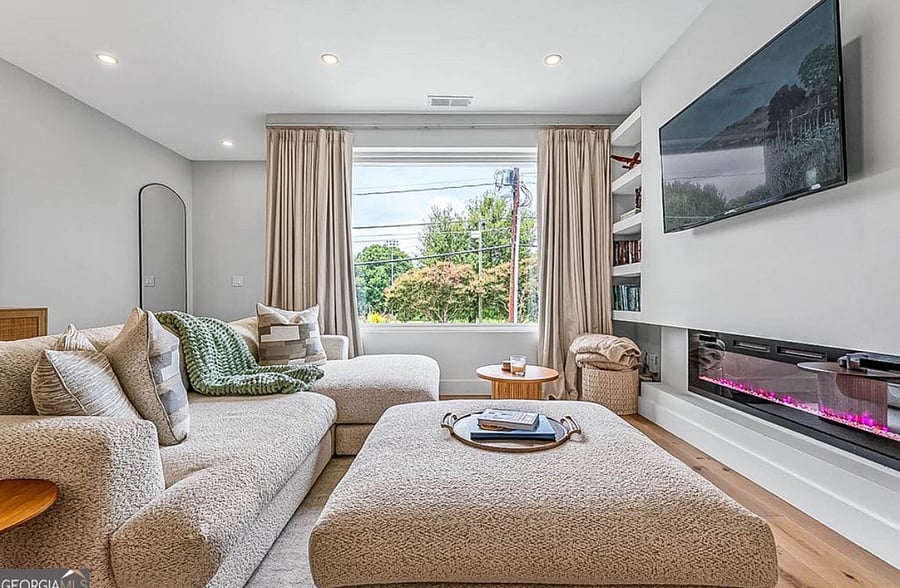 Furnished Finder property 1057613_1 photo 7