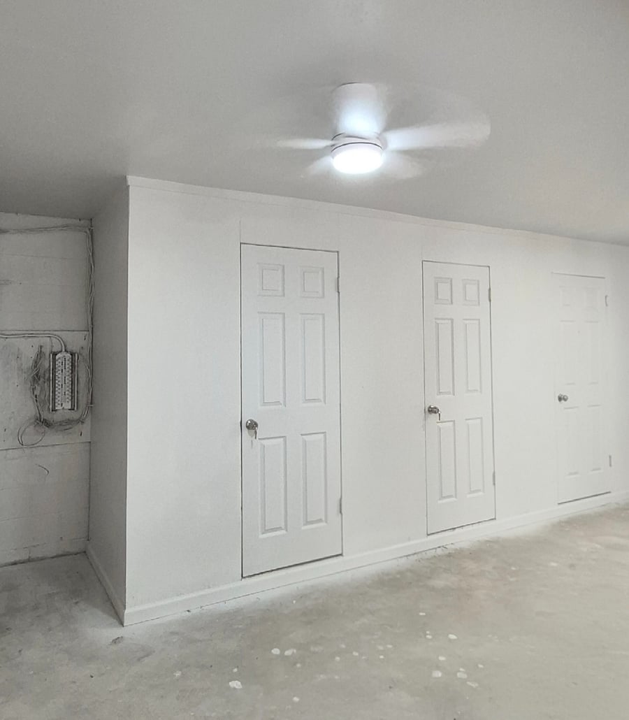 Storage unit for rental