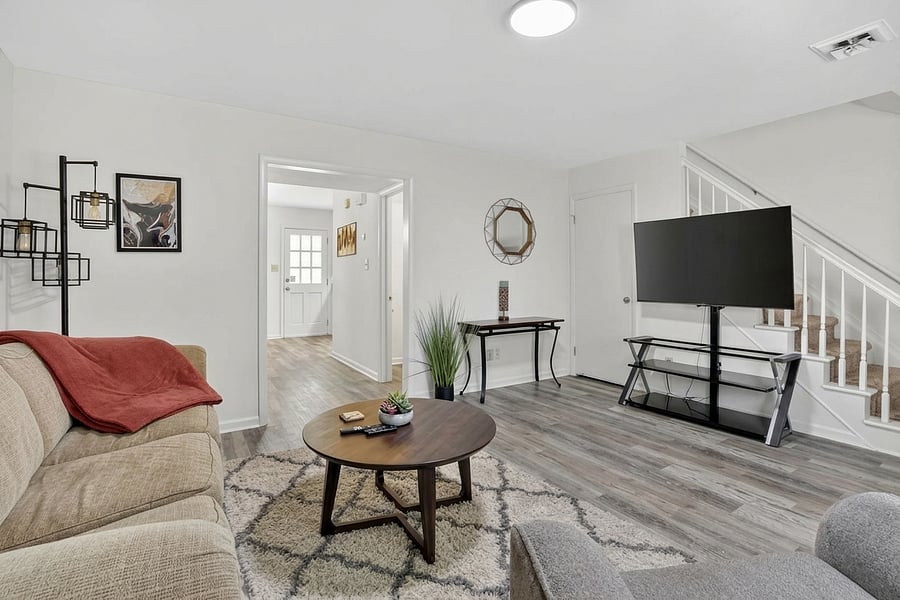 Furnished Finder property 1057662_1 photo 1