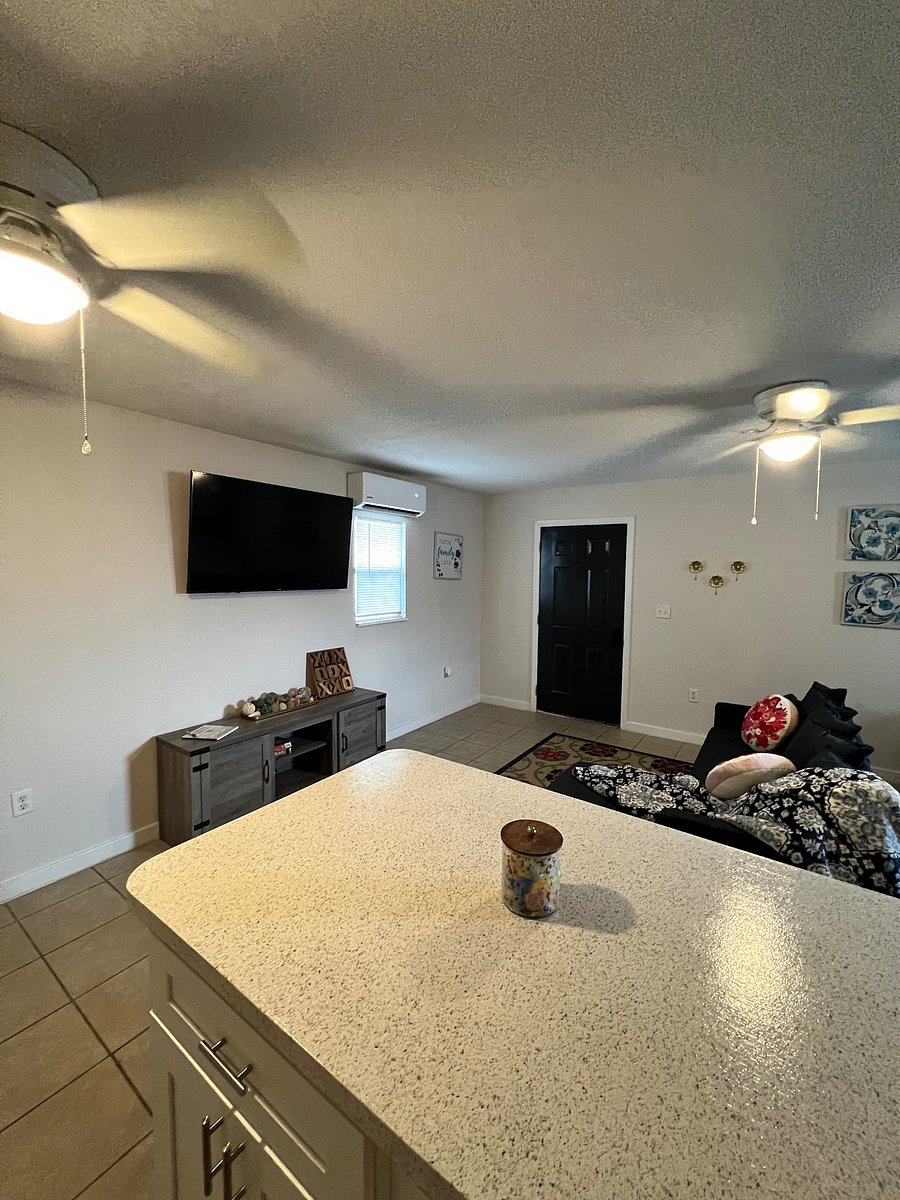 Furnished Finder property 1057666_1 photo 4