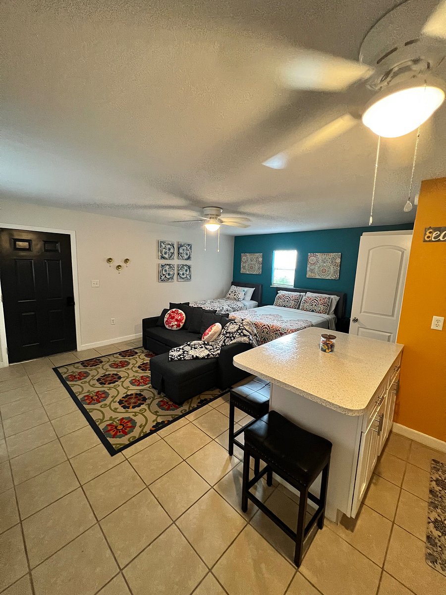 Furnished Finder property 1057666_1 photo 3