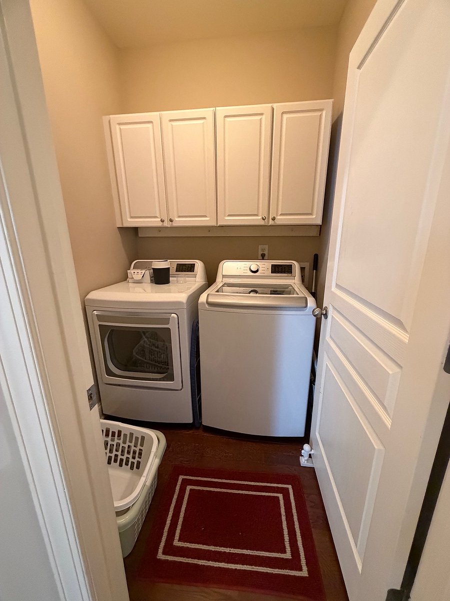 Furnished Finder property 1057677_1 photo 13
