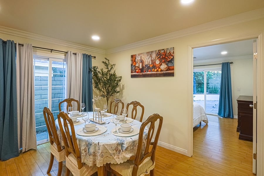 Furnished Finder property 1057680_1 photo 9