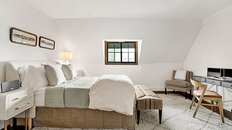 Upstairs bedroom/office