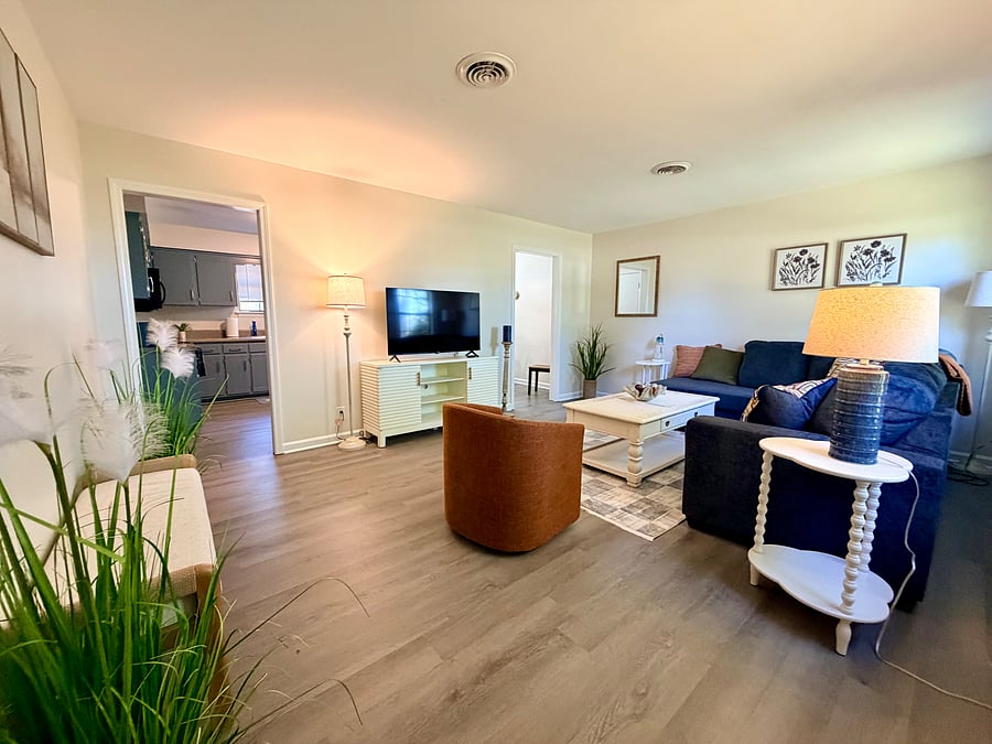 Furnished Finder property 1057707_1 photo 3