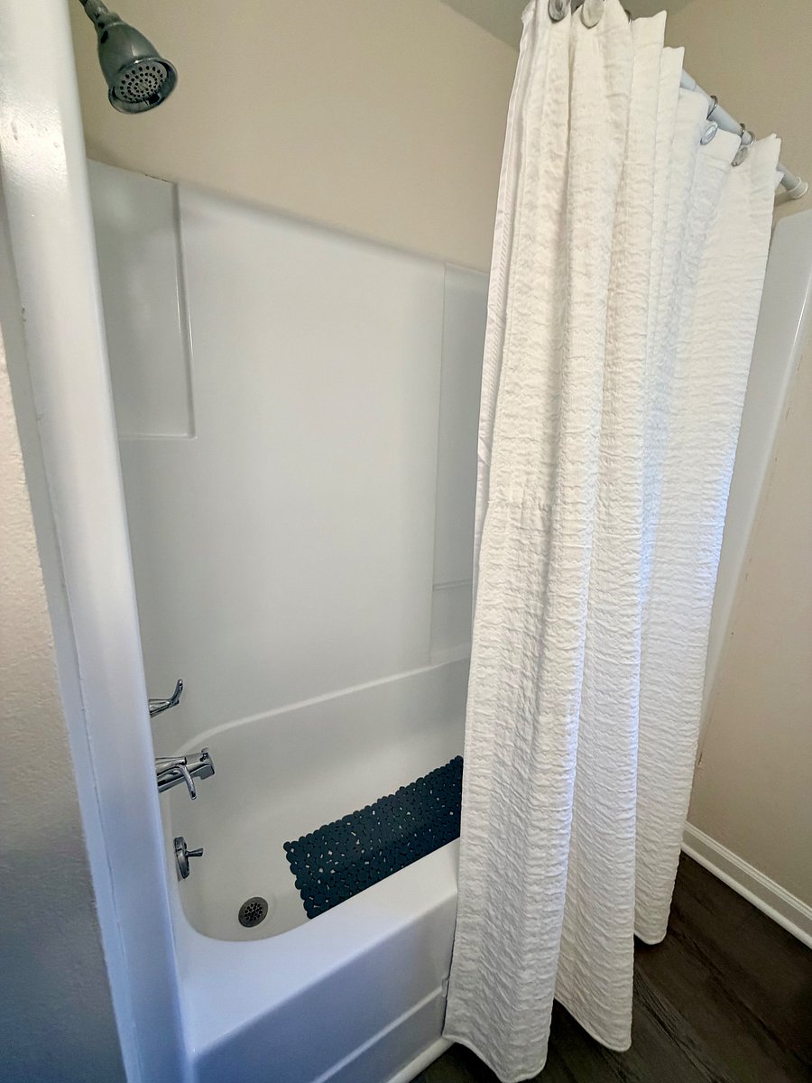 Furnished Finder property 1057707_1 photo 15