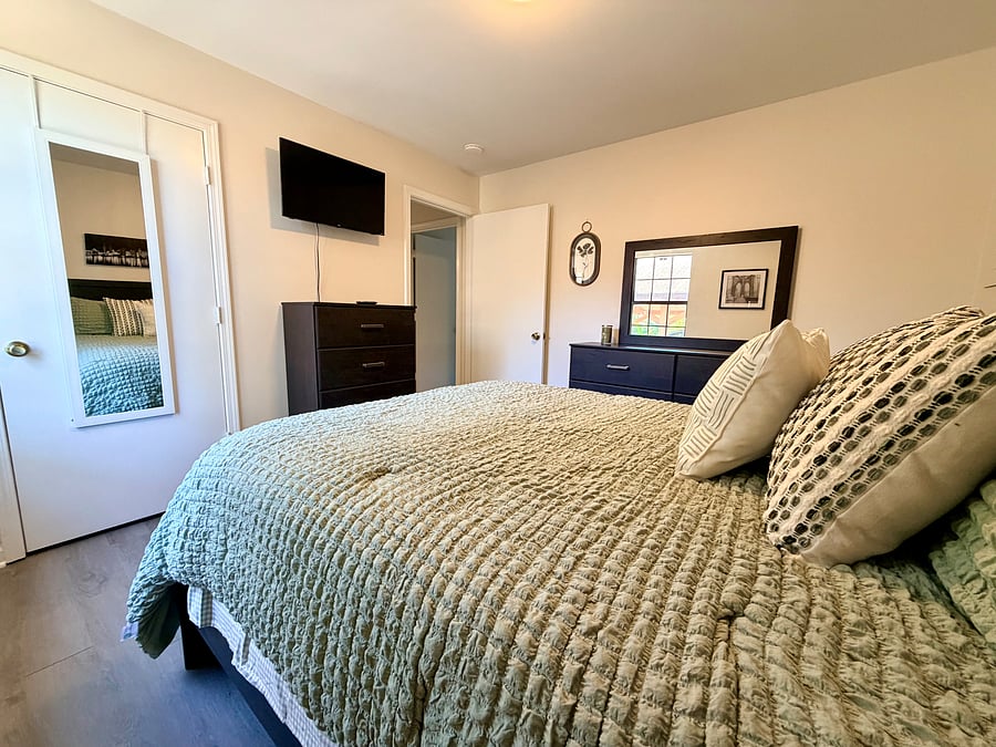 Furnished Finder property 1057707_1 photo 12
