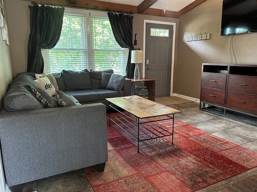 Furnished Finder property 1057716_1 photo 2