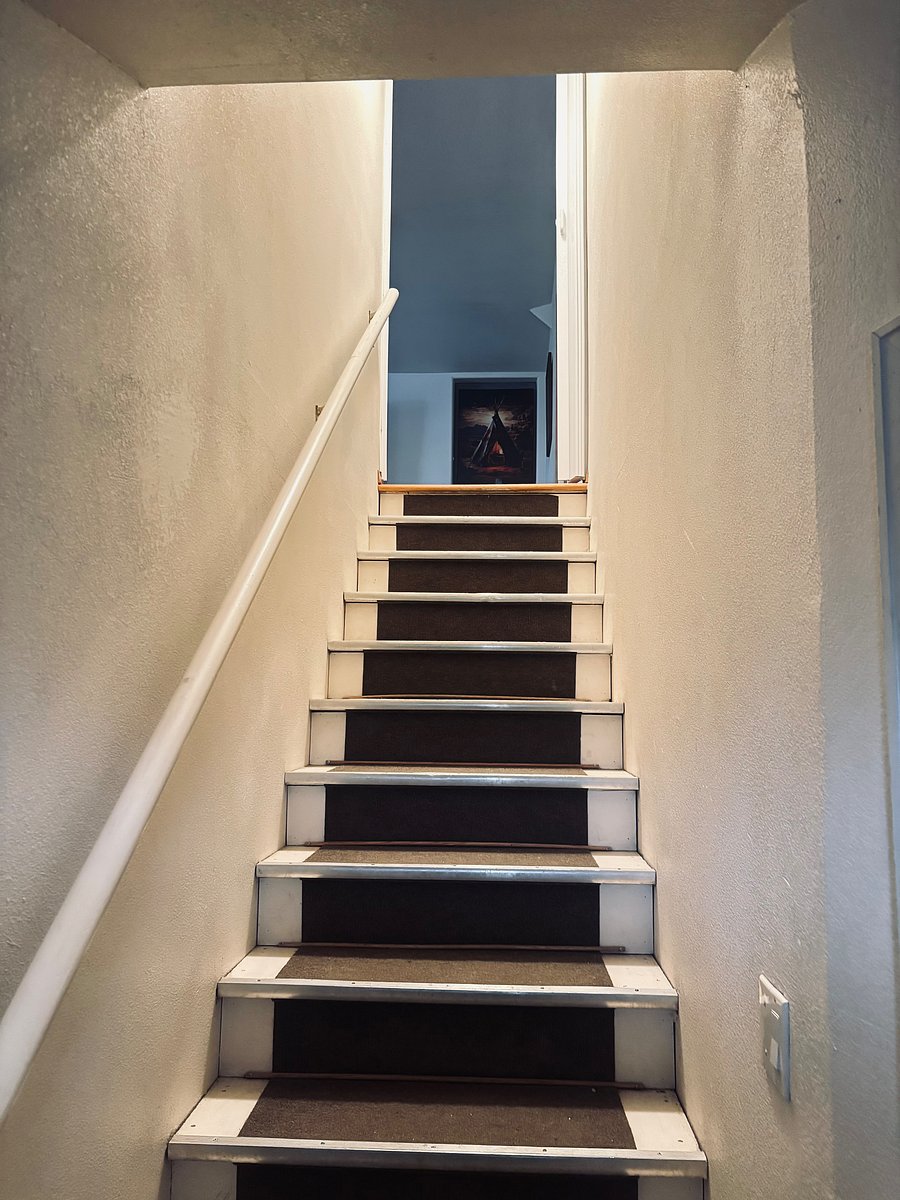 Furnished Finder property 1057717_1 photo 3