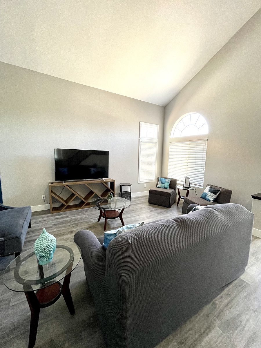 Furnished Finder property 1057718_1 photo 31