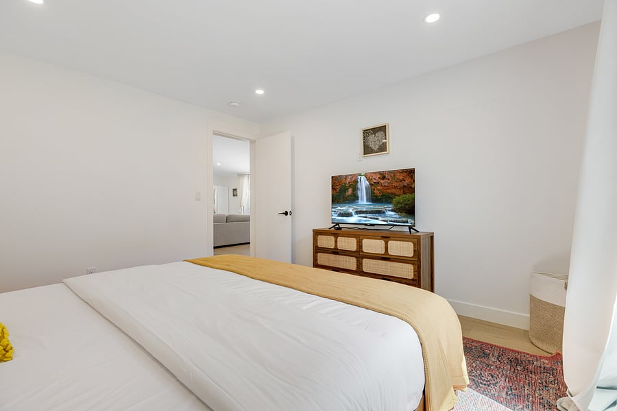 Furnished Finder property 1057776_1 photo 16