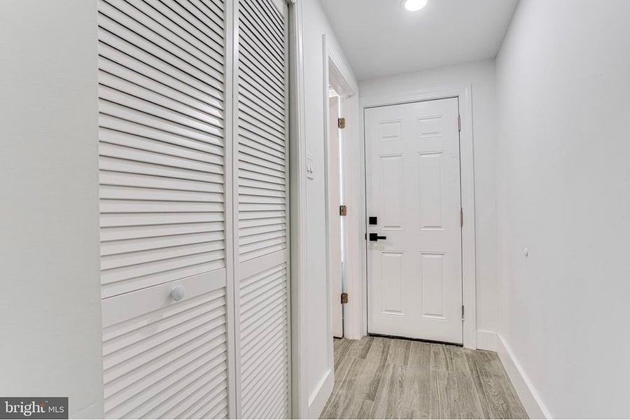Furnished Finder property 1057777_1 photo 9